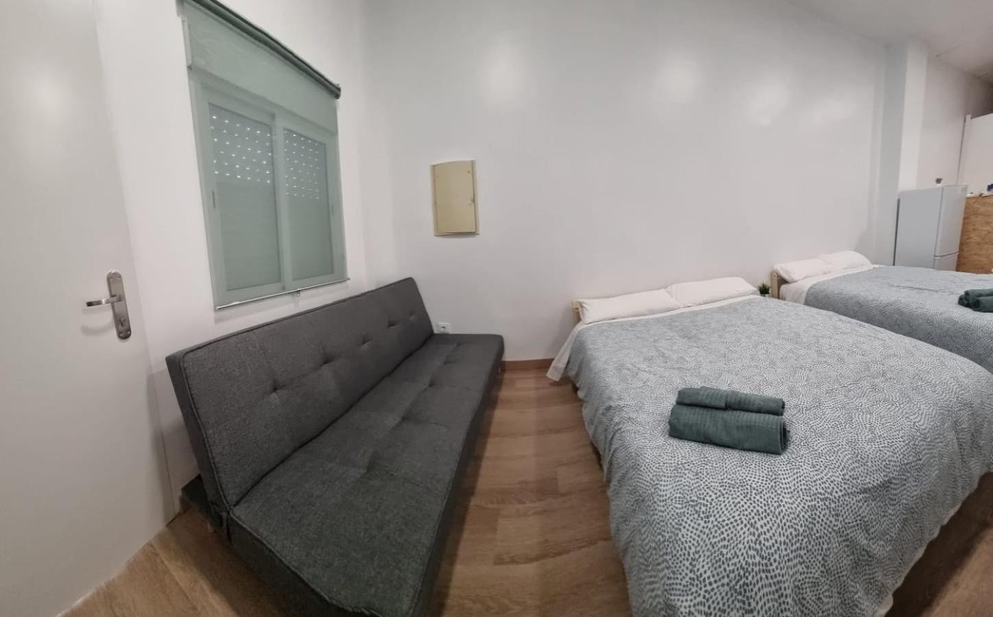 Estudio Familiar Con Jacuzzi Doble Sevilla