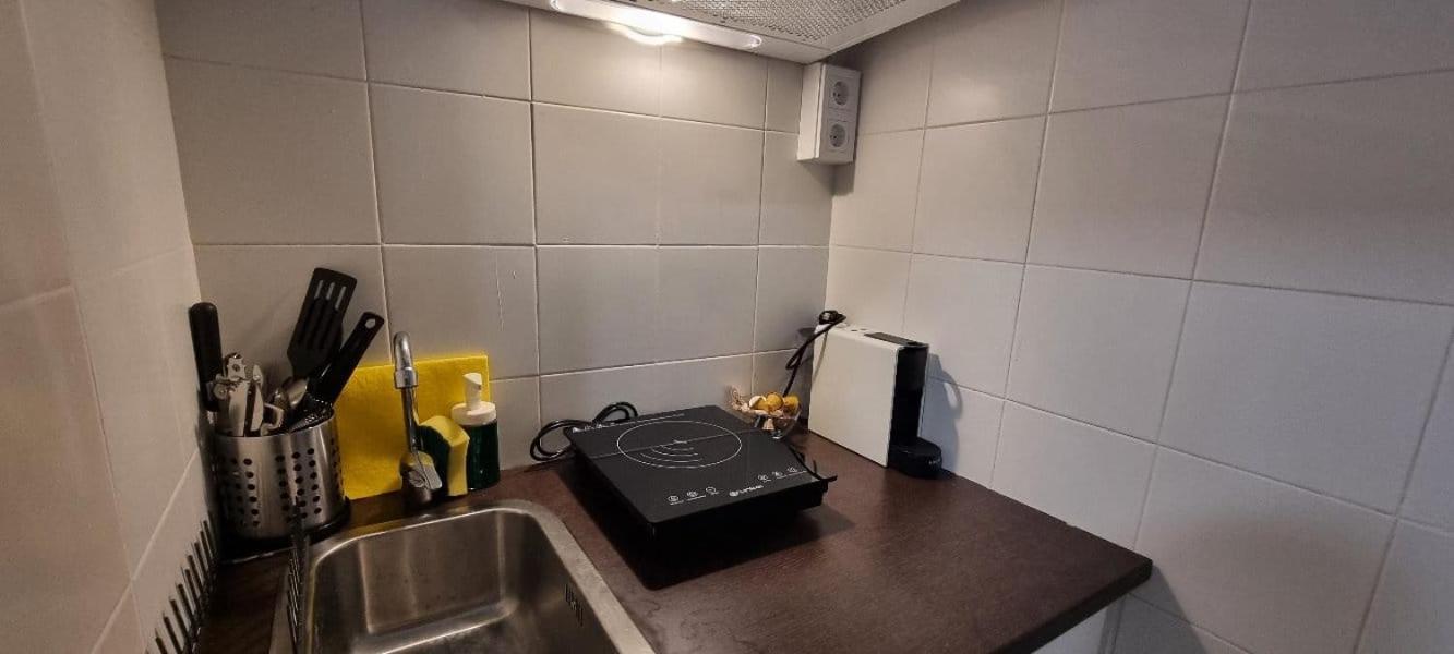 Estudio Familiar Con Jacuzzi Doble * Sevilla